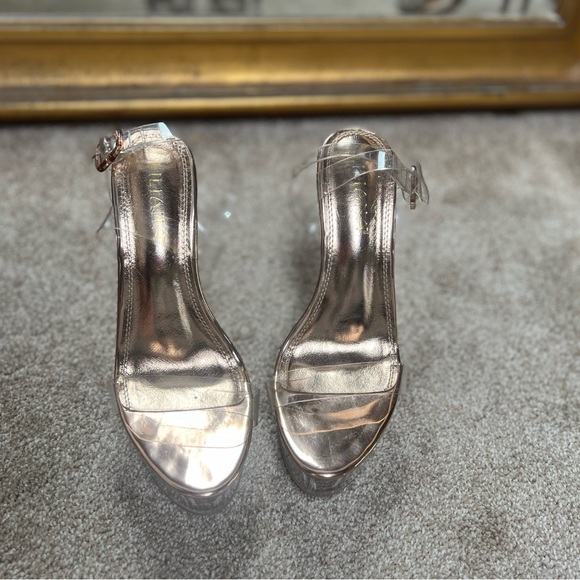 Transparent High Heel Sandals - Picture 3 of 5